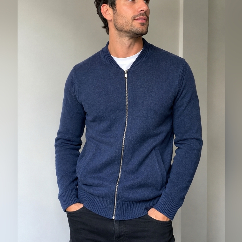 Guess Men’s Dark Blue Full Zip Cotton Sweater Size L Lightweight Knit Cardigan